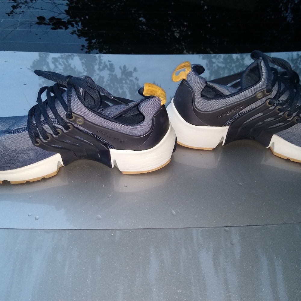 Nike shoes